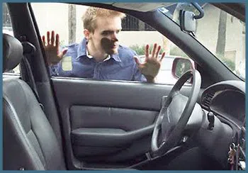 District Heights Locksmith Store District Heights, MD 301-723-7064 - 19-locked-keys-in-car